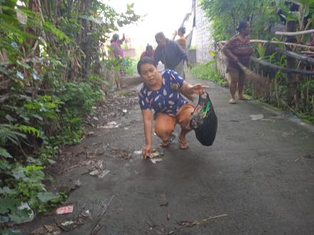 Giat Bersih di Wilayah Desa Tinga-tinga