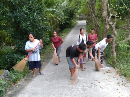 Giat Bersih di Wilayah Desa Tinga-tinga