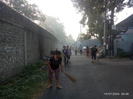 Giat Bersih di Wilayah Desa Tinga-tinga 